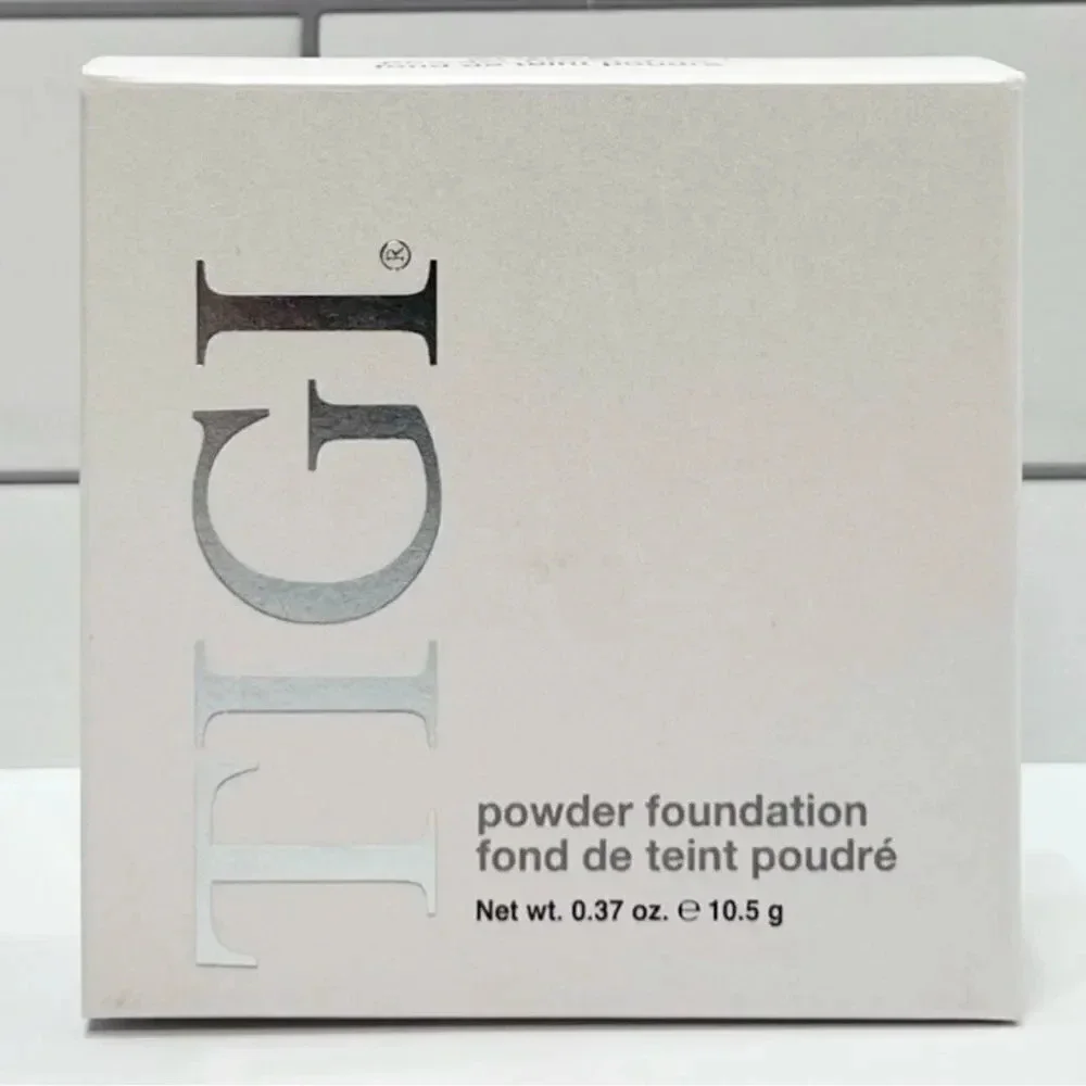 TIGI Cosmetics Charm Powder Foundation